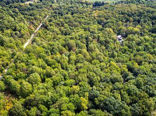 9300 Six School Rd, Evansville, IN 47720