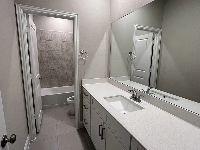 729 Fencerow Trl — Photo 13