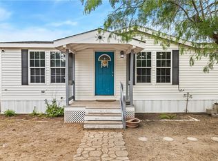 277 Mustang Ln, Sandia, TX 78383