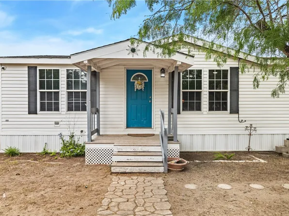 277 Mustang Ln, Sandia, TX 78383