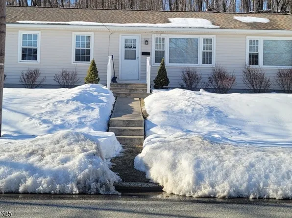 102 Merriam Ave #3, Newton, NJ 07860