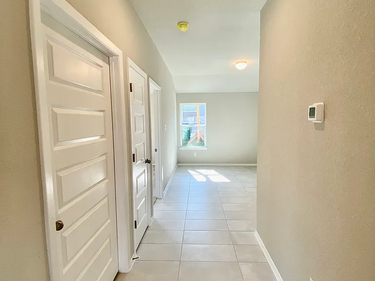 3702 Austin Cv — Photo 14