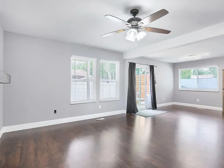 3608 Marigold St — Photo 10