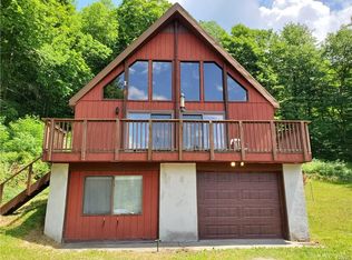 6750 Wilson Rd, Tully, NY 13159