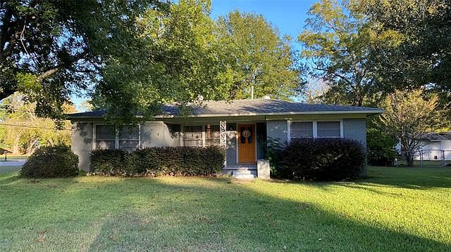 1st image of 1600 Irwin Ln