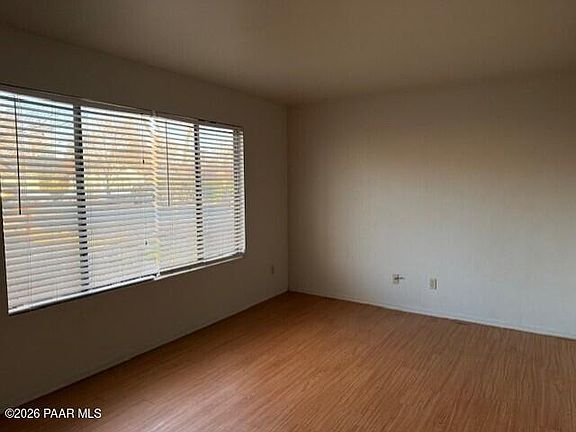 5th image of 3159 N Corrine Dr #A