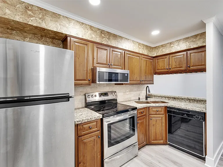 2501 Marilee Ln #4 — Photo 10