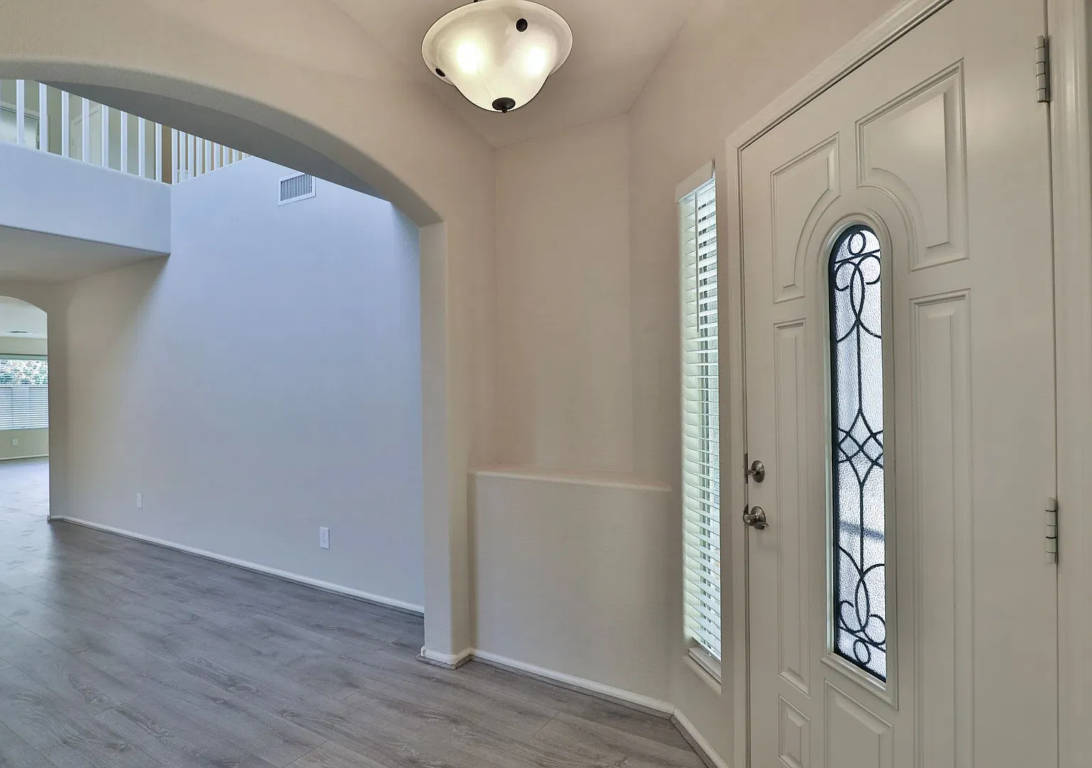Spacious 4-Bedroom Power Ranch Home with Downstairs Bedroom, Loft, Balcony & Incredible Community... — Photo 4