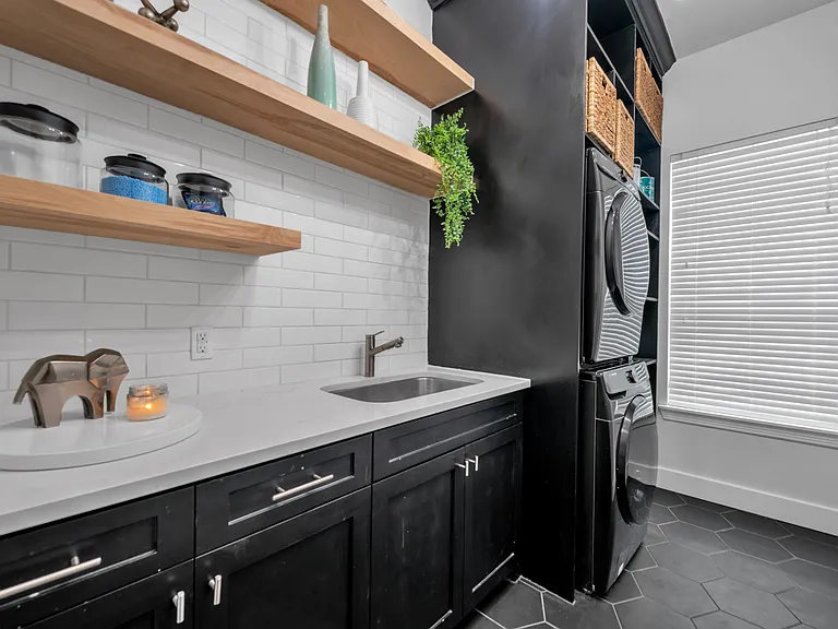 471 Stone Canyon Dr — Photo 22