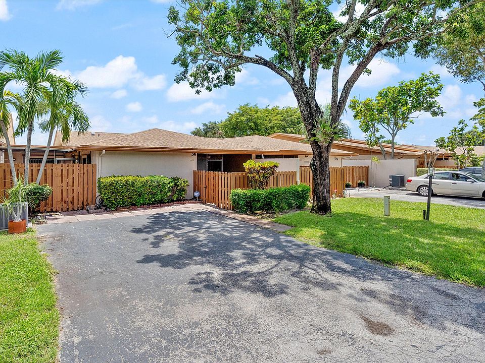 1st image of 2035 SW 24TH Circle