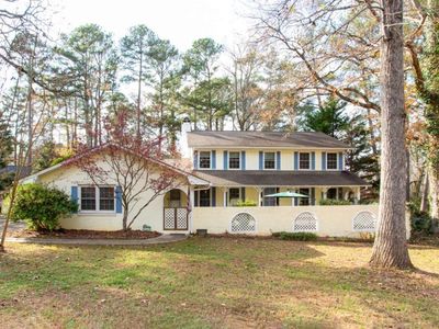 1937 Crescent Dr, Snellville, GA, 30078