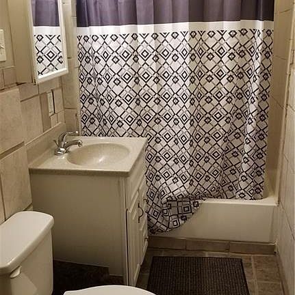 4th image of 9386 McDougall St #1