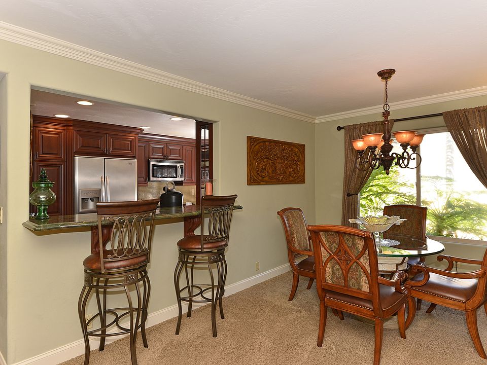 7635 Eads Dining Room