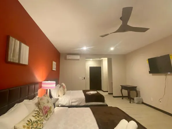 158 W Holt Ave, Pomona, CA