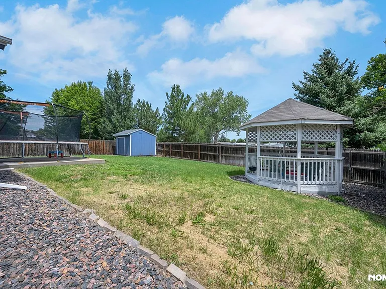 2942 N Princess Cir — Photo 31