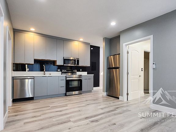 4th image of 236 N San Gabriel Ave #8