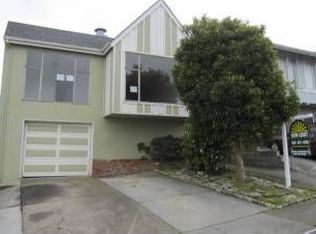 679 Saint Francis Blvd, Daly City, CA 94015