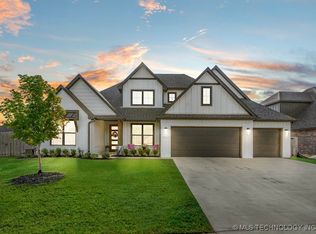 1413 N 70th St, Broken Arrow, OK 74014