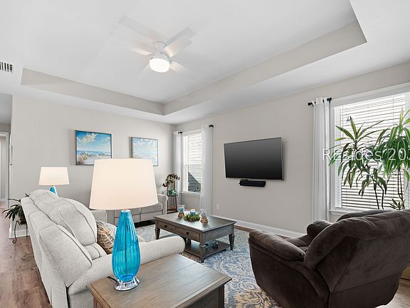 4th image of 439 Sunfish Way