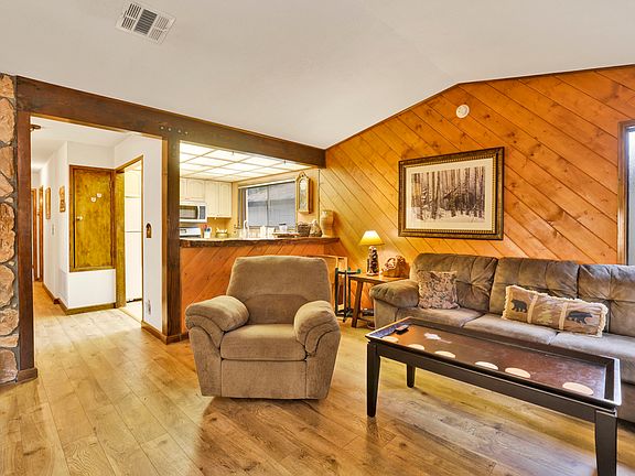 3rd image of 42649 La Placida Ave
