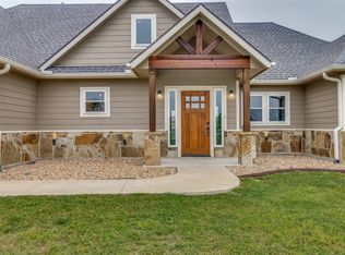 134 Stark Ln, Sherman, TX 75090