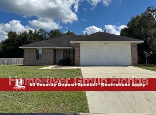 9024 Tara Cir, Milton, FL 32583