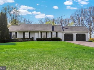 1400 Social Island Rd, Chambersburg, PA 17202