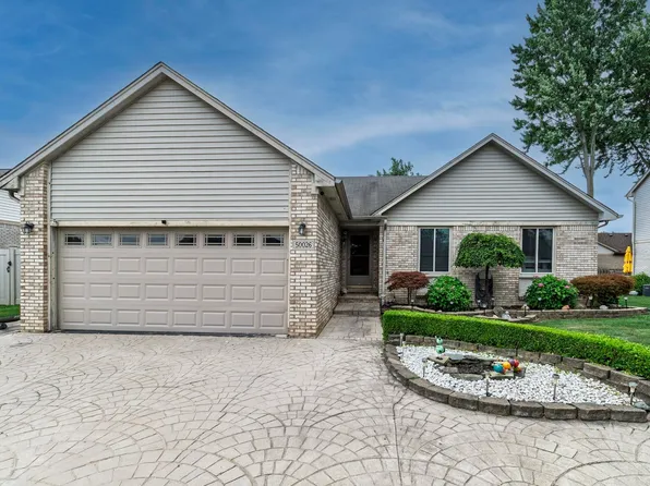 50026 Karen Marie Dr, Chesterfield, MI 48051