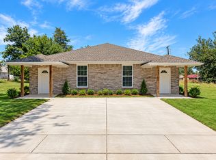 2122 SW Charles Whitlow Ave, Lawton, OK 73501