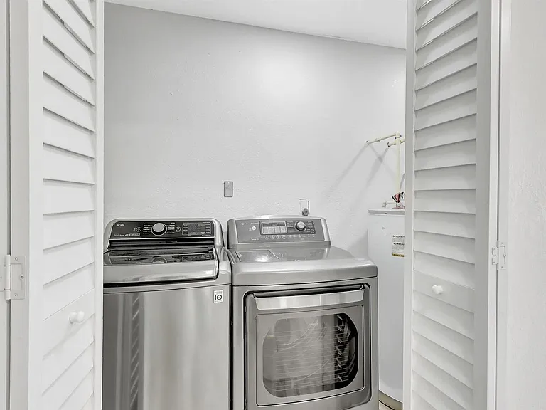 3701 Avenue S — Photo 11
