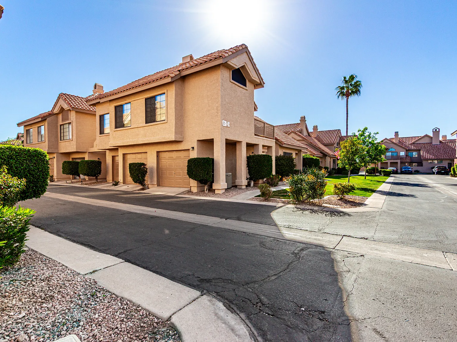 2 bed, 926 sqft, $2,500 — Photo 4