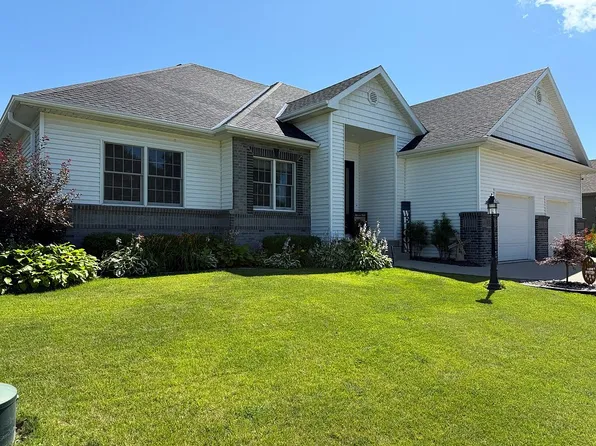 1113 Par Ave, Fremont, NE 68025