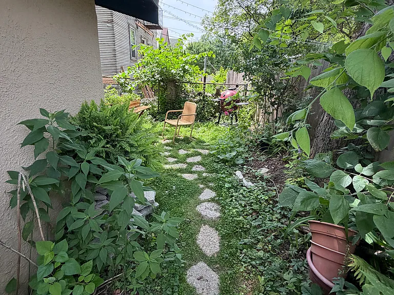 1256 Spaight St #1 — Photo 36