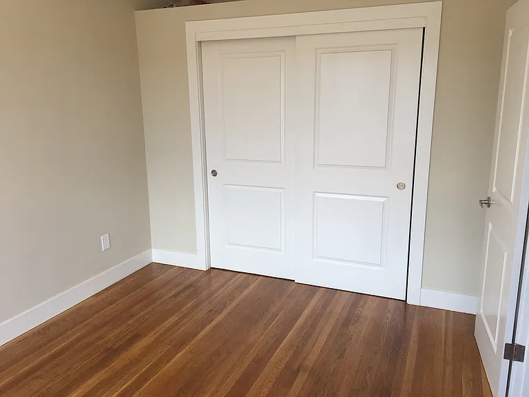 Anita Road Apartments — Photo 28