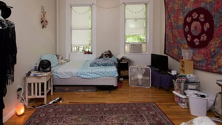 Rented by Nooklyn NYC LLC | media 3