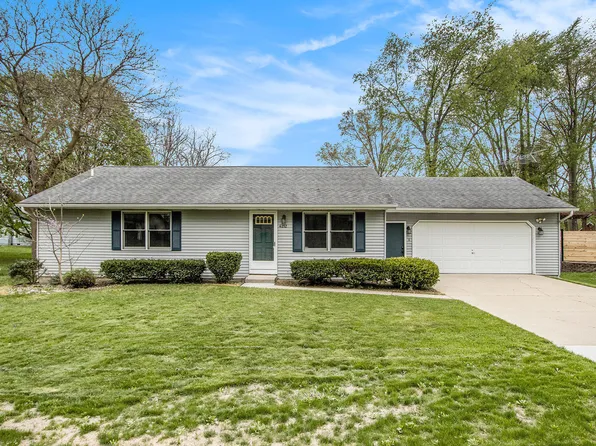 4212 Mahoney St, Portage, MI 49002