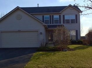 365 Clifton Ln, Bolingbrook, IL 60440