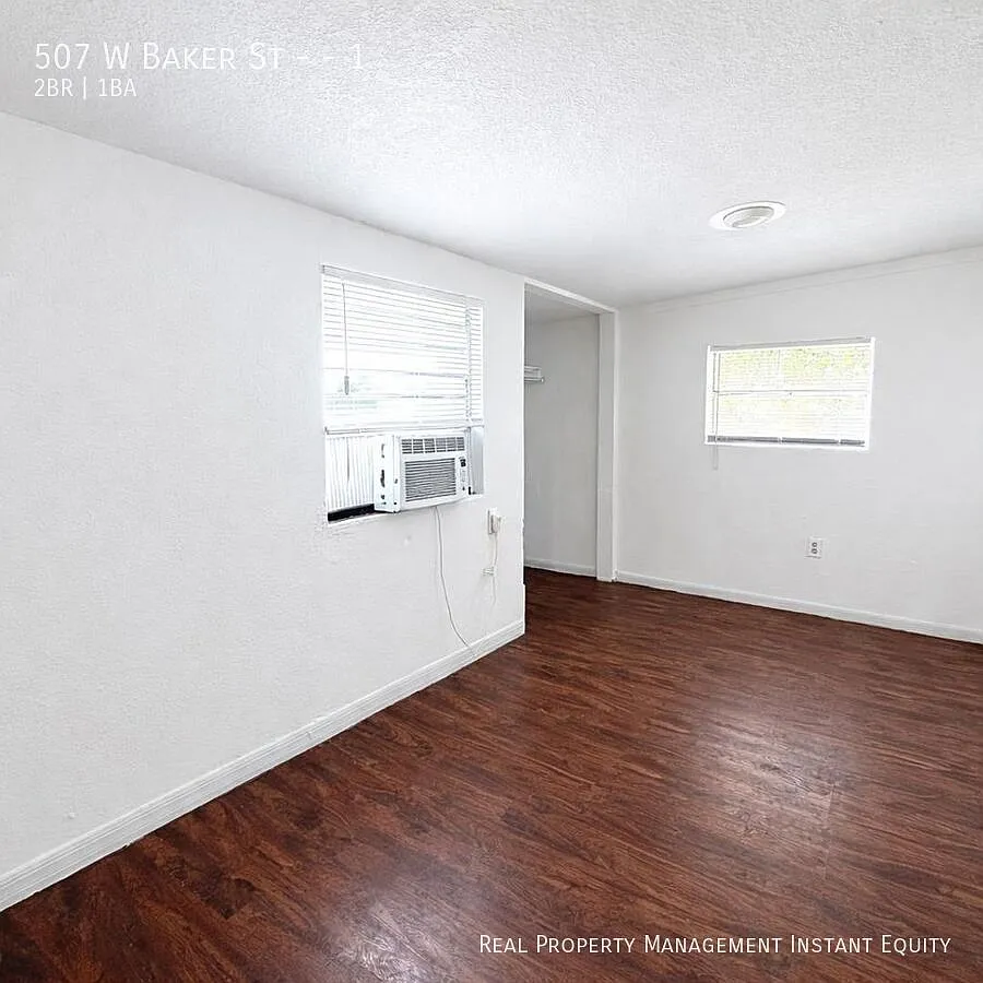 Updated Plant City 2 Bed Apartment — Photo 4