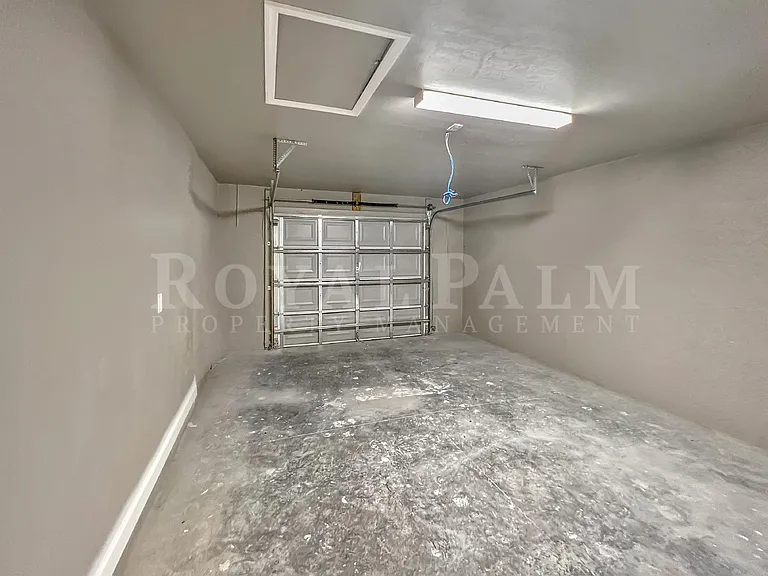 745 Harry Ave S — Photo 37
