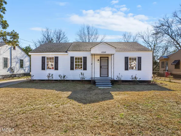1250 Schley St, Macon, GA 31206