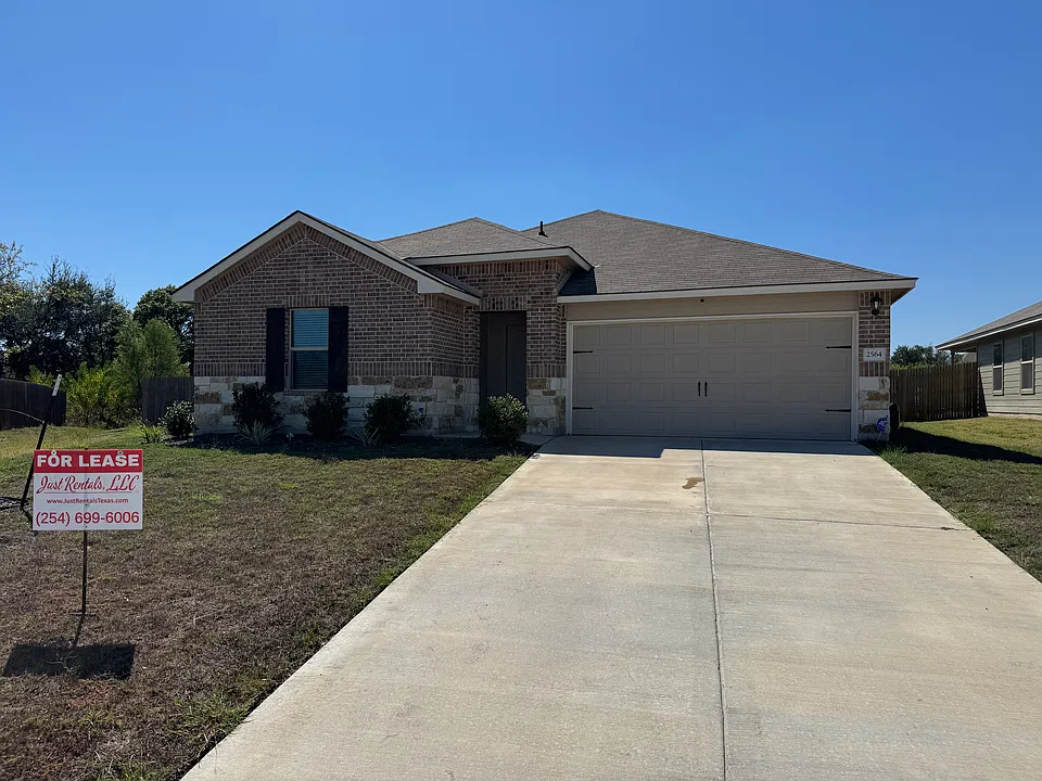 2564 Merganser Dr