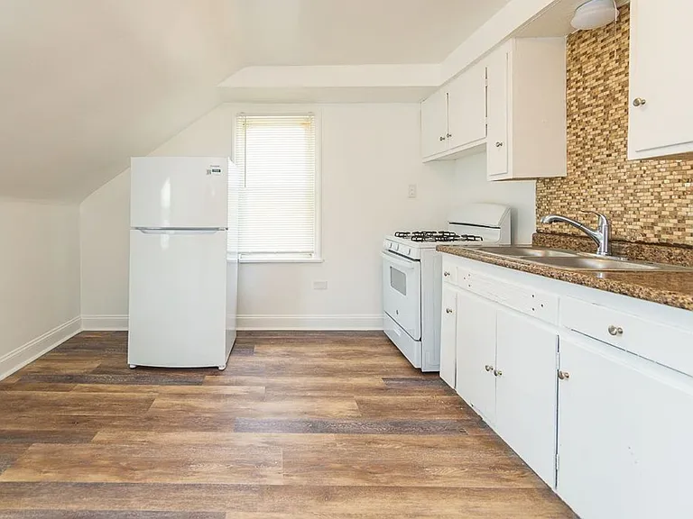 1340 Sheffield Rd — Photo 10