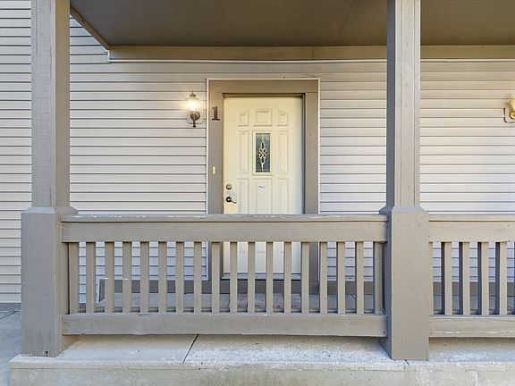 3rd image of 2057 Anjali Way APT 1