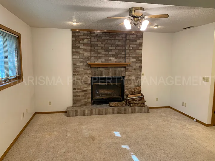 2509 S Groveland Ave — Photo 23