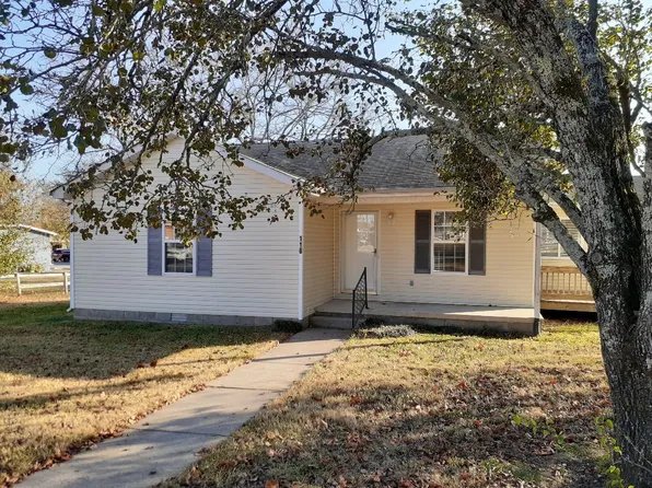 118 S Main St, Eagleville, TN 37060