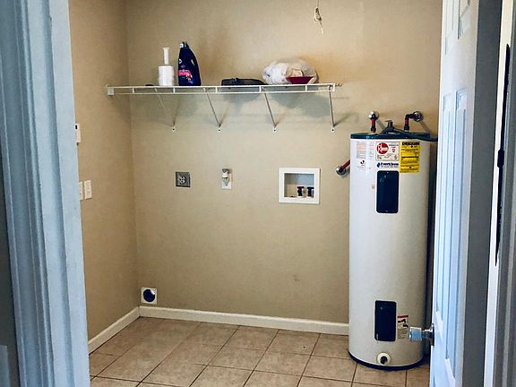 Laundry and pantry room