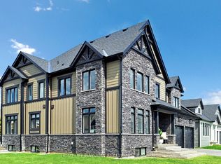 100 Reed Way, The Blue Mountains, ON L9Y4P5