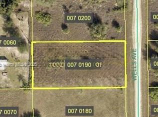 1613 Wells Ave, Lehigh Acres, FL 33972