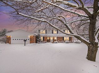 3344 Clover Dr, Saline, MI