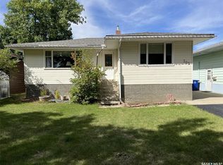 305 4th AVENUE E, Rosetown, SK S0L 2V0